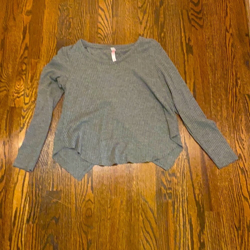 Xhilaration Gray Sleepwear sweater